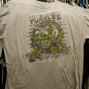 Tmnt x-large 90% cotton 10% polyester